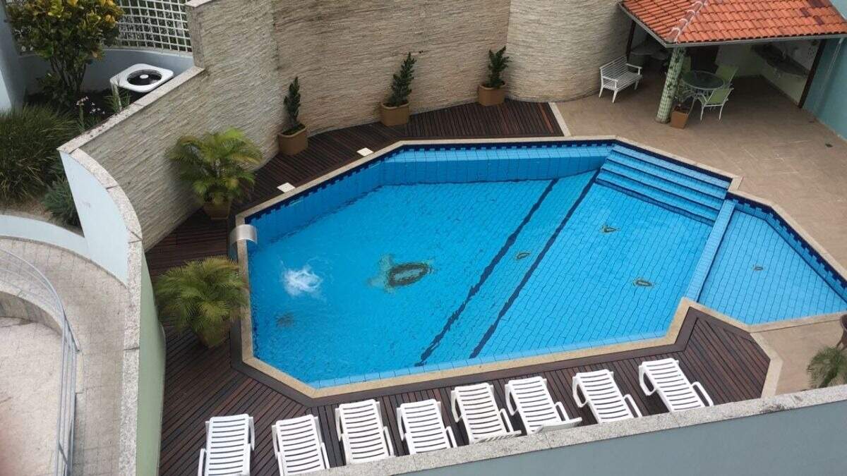 Apartamento à venda no bairro Centro: